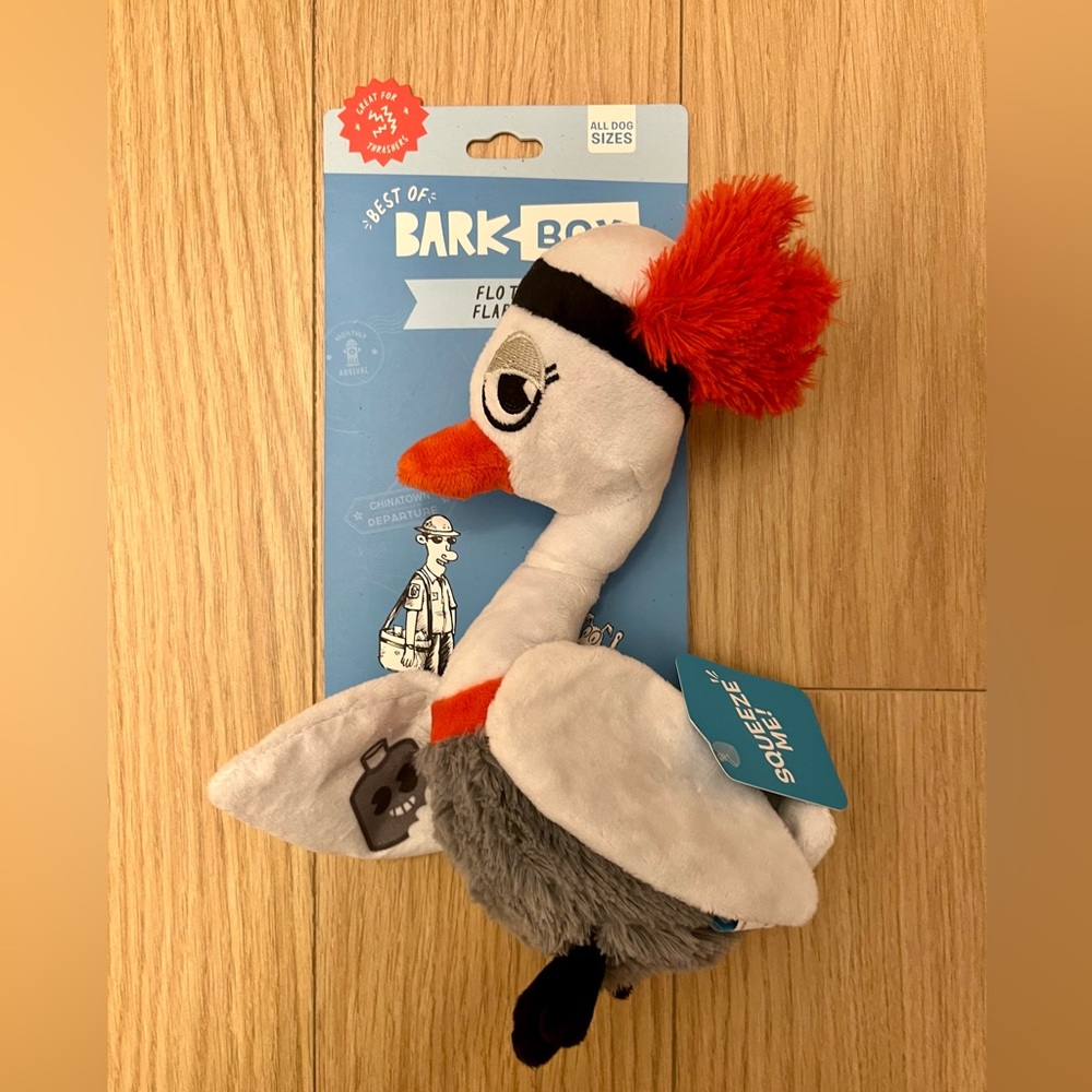 NWT! Flo the flapper bird by BARK BOX - super cute w/squeaky & crinkled fun!